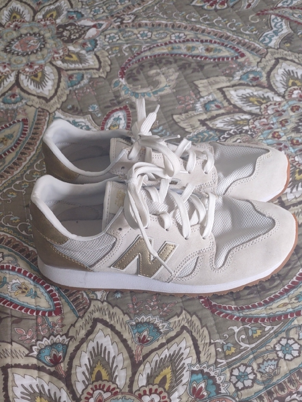 New Balance For J. Crew 520 Sneakers Cream Ecru Gold - size 8